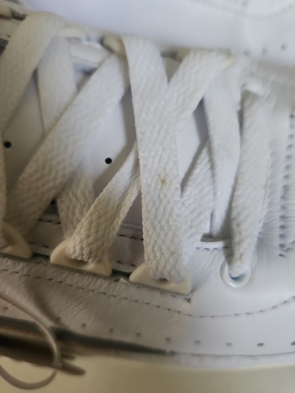 Size 14 - Air Jordan 2 Retro Low Python With Box - Picture 8 of 11